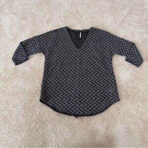 EUC Women’s Plenty By Tracy Reese V-Neck Top!